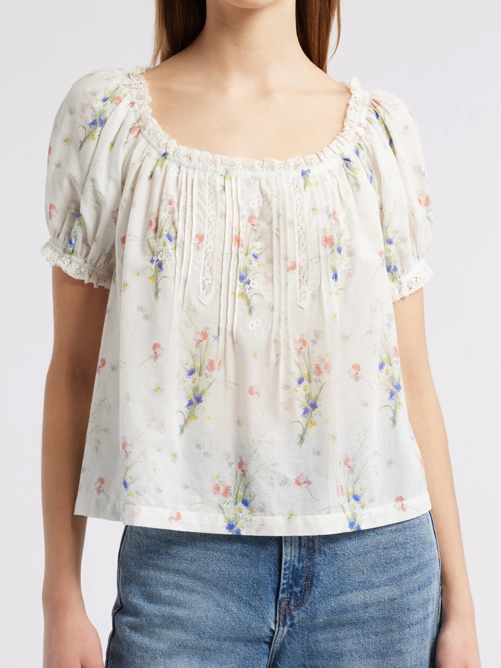 Doen Cream Floral Puff Sleeved Blouse
